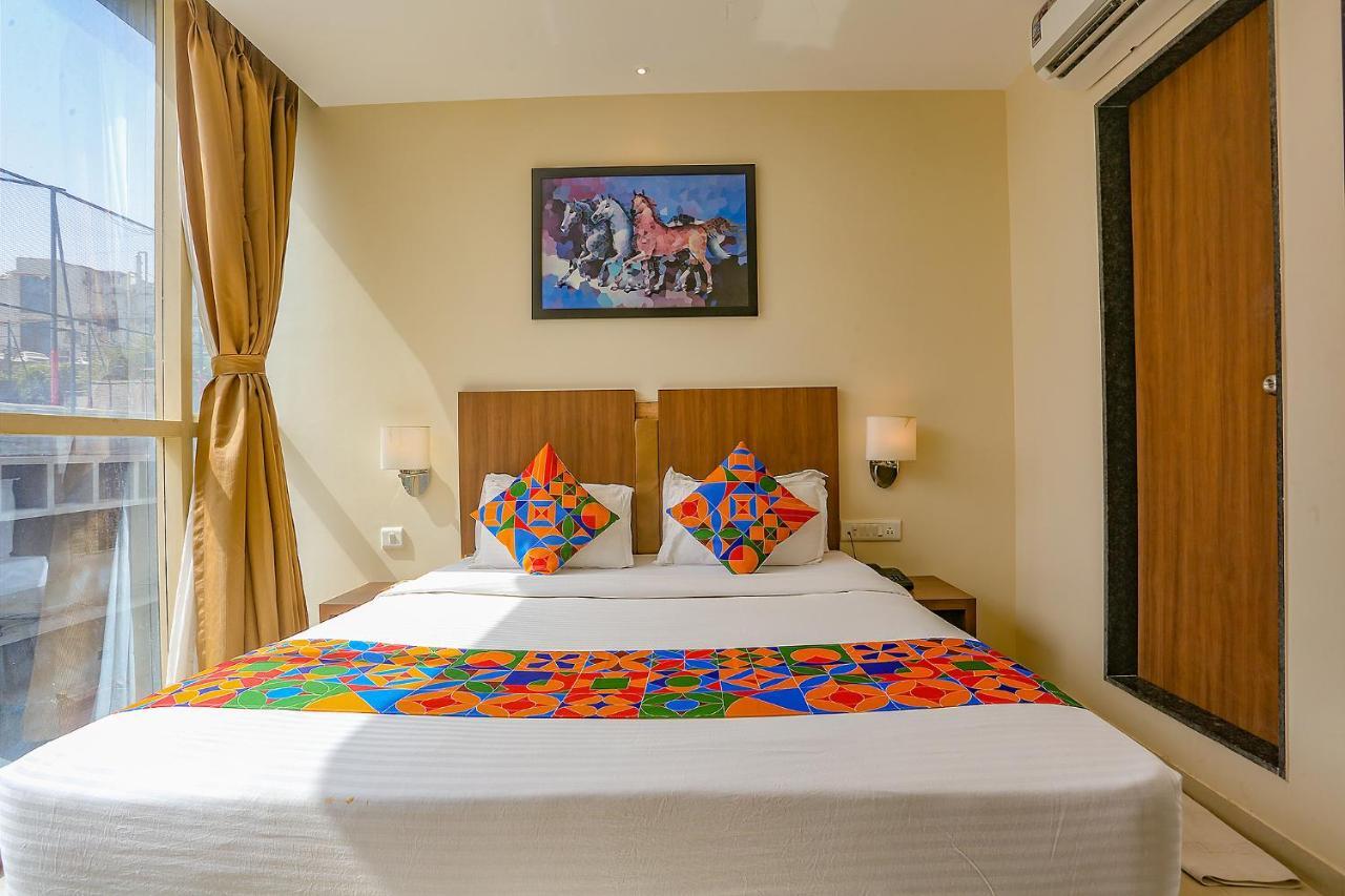 Fabhotel Royal International Мумбаи Экстерьер фото